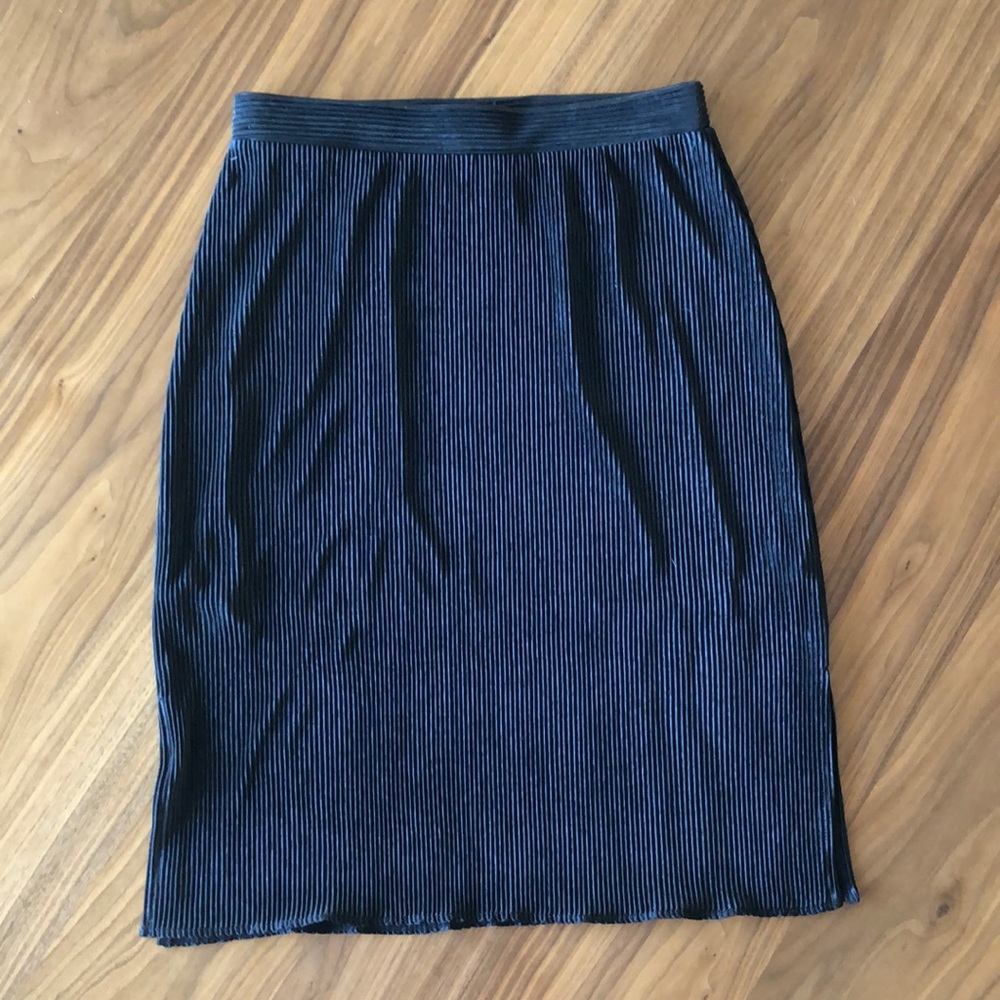 Ann Taylor Factory Skirt, Black, Size 2P